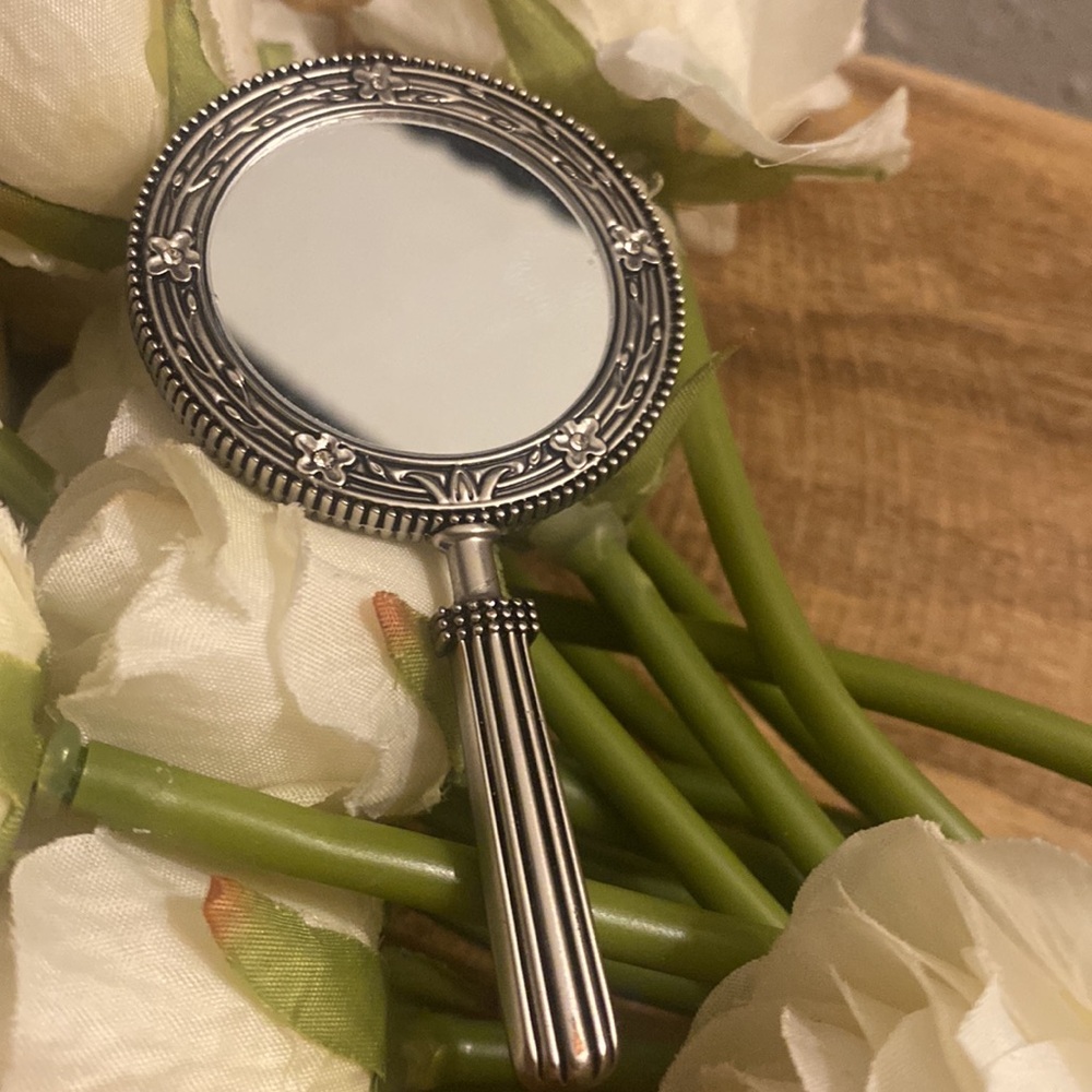 🎀 Super Cute mini purse makeup bag mirror. 💄 - Picture 2 of 6